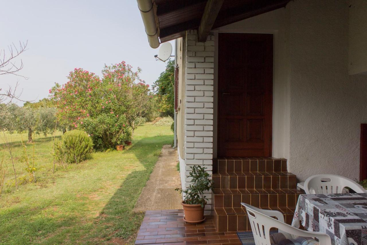 Twin Oaks Apartamento Šišan Exterior foto