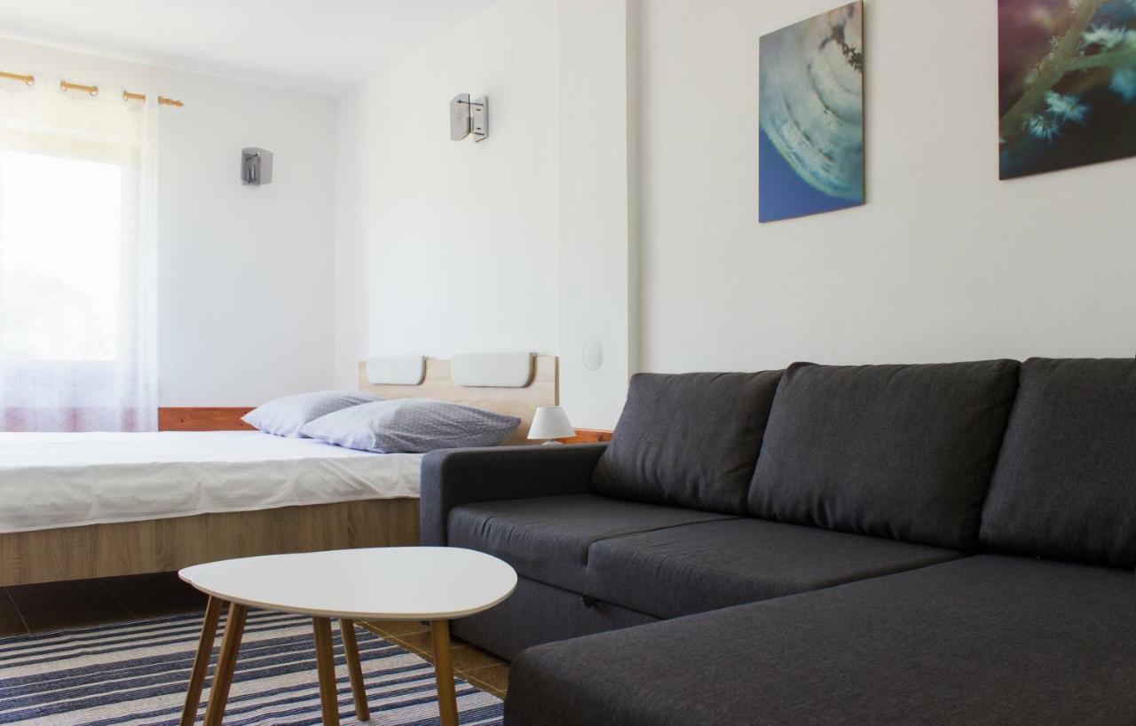 Twin Oaks Apartamento Šišan Exterior foto